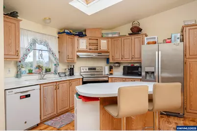 2957 W 10th St, The Dalles, OR 97058 - Photo 13