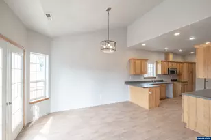 740 SE Alicia St, Sheridan, OR 97378 - Photo 13