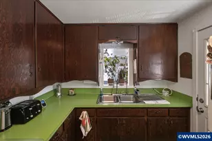 345 14th Ave SE, Albany, OR 97322 - Photo 9
