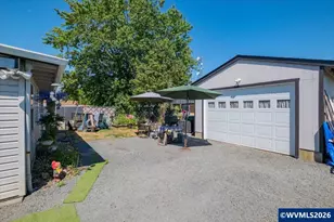 345 14th Ave SE, Albany, OR 97322 - Photo 25