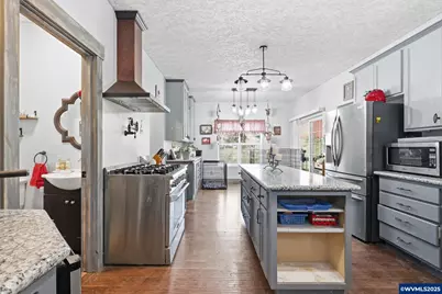 4152 Delightfull Ln, Silverton, OR 97381 - Photo 17