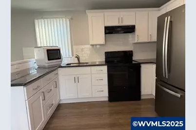 16901 SE Division St #43, Portland, OR 97217 - Photo 3