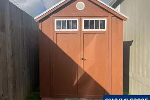 16901 SE Division St, Portland, OR 97217 - Photo 19