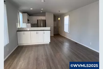 16901 SE Division St #43, Portland, OR 97217 - Photo 7