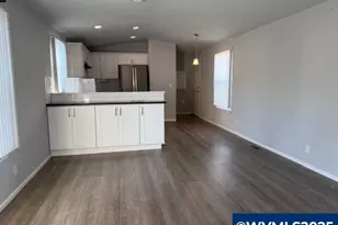 16901 SE Division St, Portland, OR 97217 - Photo 7