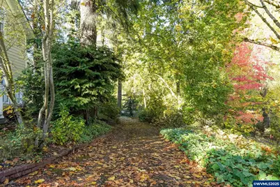 10478 Crosby Rd NE, Woodburn, OR 97071 - Photo 37