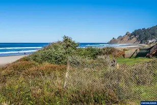 6225 NW Logan Rd, Lincoln City, OR 97367 - Photo 31