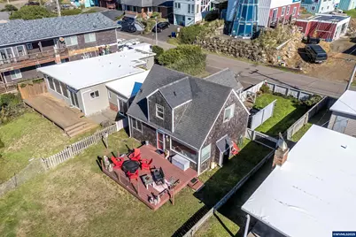 6225 NW Logan Rd, Lincoln City, OR 97367 - Photo 39