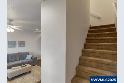 1612 SE Barberry Av, Dallas, OR 97338 - Photo 17