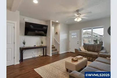 1612 SE Barberry Av, Dallas, OR 97338 - Photo 3