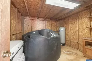 7465 Kings Valley Hwy, Monmouth, OR 97361 - Photo 35