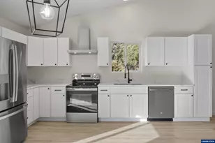 2191 Ames Creek Rd, Sweet Home, OR 97386 - Photo 21