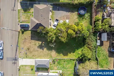 112 SW Lee St, Newport, OR 97365 - Photo 13