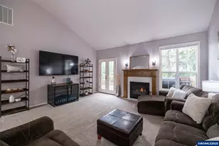 1221 Montgomery Pl NE, Albany, OR 97321 - Photo 9