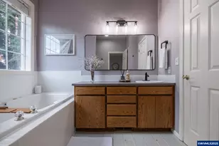 1221 Montgomery Pl NE, Albany, OR 97321 - Photo 29