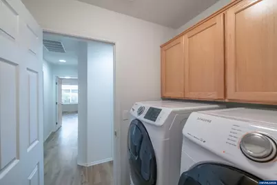 1851 Cougar Av SW, Albany, OR 97321 - Photo 25