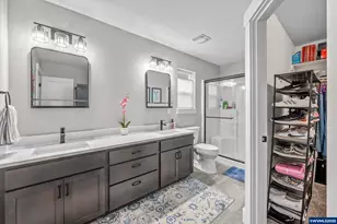 518 Sarah Renee Ave SE, Salem, OR 97306 - Photo 25