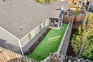 518 Sarah Renee Ave SE, Salem, OR 97306 - Photo 31