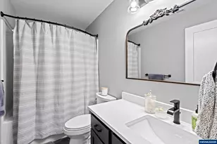 518 Sarah Renee Ave SE, Salem, OR 97306 - Photo 21