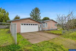 620 N Bay St, Waldport, OR 97394 - Photo 31