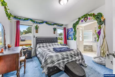 620 N Bay St, Waldport, OR 97394 - Photo 13