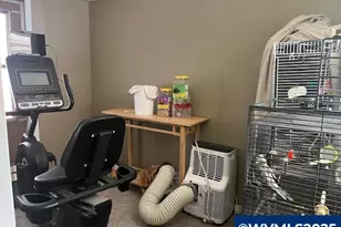 16901 SE Division St, Portland, OR 97236 - Photo 9