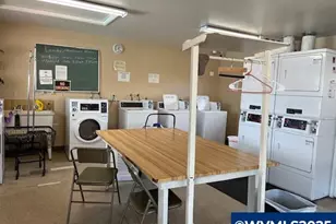 16901 SE Division St, Portland, OR 97236 - Photo 21