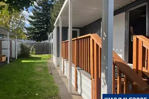 16901 SE Division St, Portland, OR 97236 - Photo 15