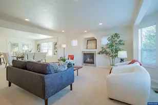 1274 Westbrook Dr NW, Salem, OR 97304 - Photo 5