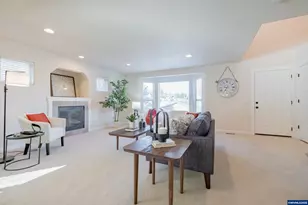 1274 Westbrook Dr NW, Salem, OR 97304 - Photo 13