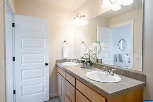 1274 Westbrook Dr NW, Salem, OR 97304 - Photo 31