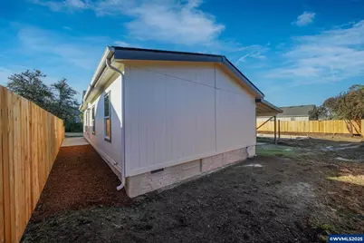 1228 47th Av, Sweet Home, OR 97386 - Photo 3