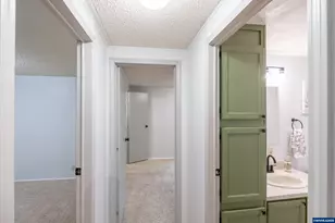 413 SW Butterfield Pl, Corvallis, OR 97333 - Photo 35