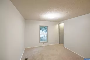 413 SW Butterfield Pl, Corvallis, OR 97333 - Photo 37