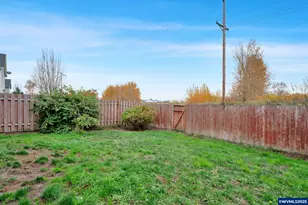 769 Morning Glory Dr, Independence, OR 97351 - Photo 25