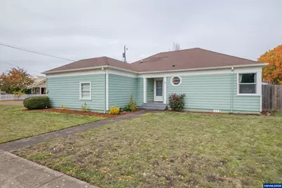 91 W Mary St, Lebanon, OR 97355 - Photo 3