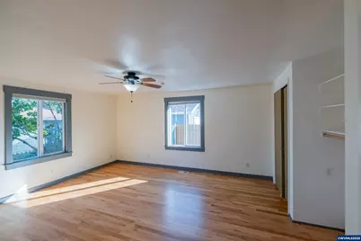 135 S 21st St, Philomath, OR 97370 - Photo 21