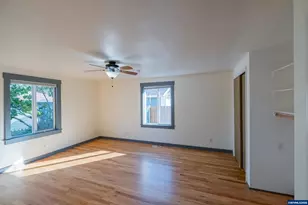 135 S 21st St, Philomath, OR 97370 - Photo 21