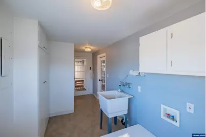 135 S 21st St, Philomath, OR 97370 - Photo 31