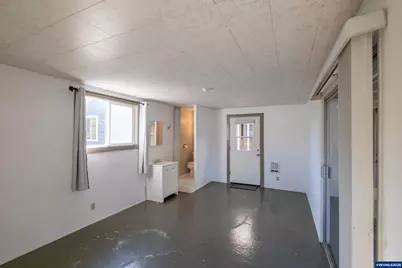 135 S 21st St, Philomath, OR 97370 - Photo 35