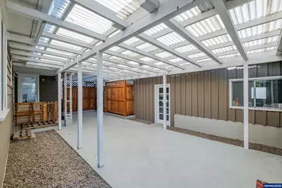 135 S 21st St, Philomath, OR 97370 - Photo 37