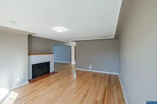 135 S 21st St, Philomath, OR 97370 - Photo 5