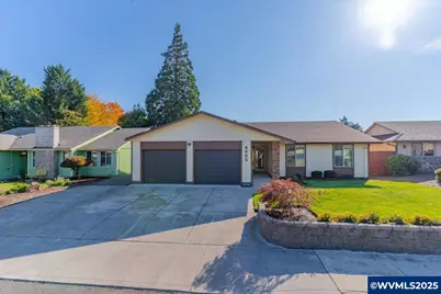 4562 Johnisee Ct NE, Salem, OR 97305 - Photo 1