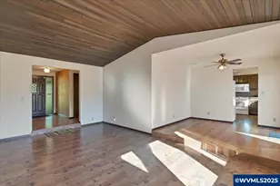 4562 Johnisee Ct NE, Salem, OR 97305 - Photo 9