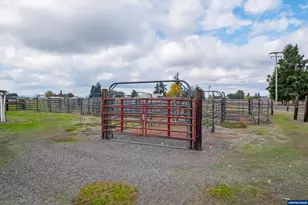 11844 Belden Dr SE, Aumsville, OR 97325 - Photo 39