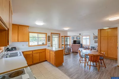 11844 Belden Dr SE, Aumsville, OR 97325 - Photo 13