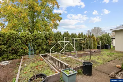 1199 N Terry #169 St, Eugene, OR 97402 - Photo 37