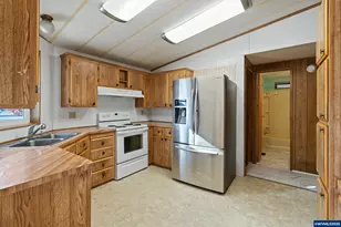 300 SE Lacreole Dr, Dallas, OR 97338 - Photo 9