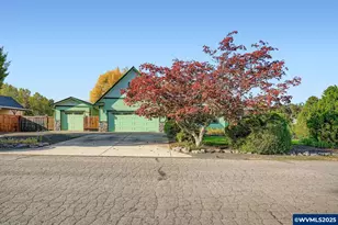 4135 NW Alder Ave, Albany, OR 97321 - Photo 3