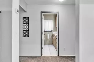 831 W Oak St, Lebanon, OR 97355 - Photo 19